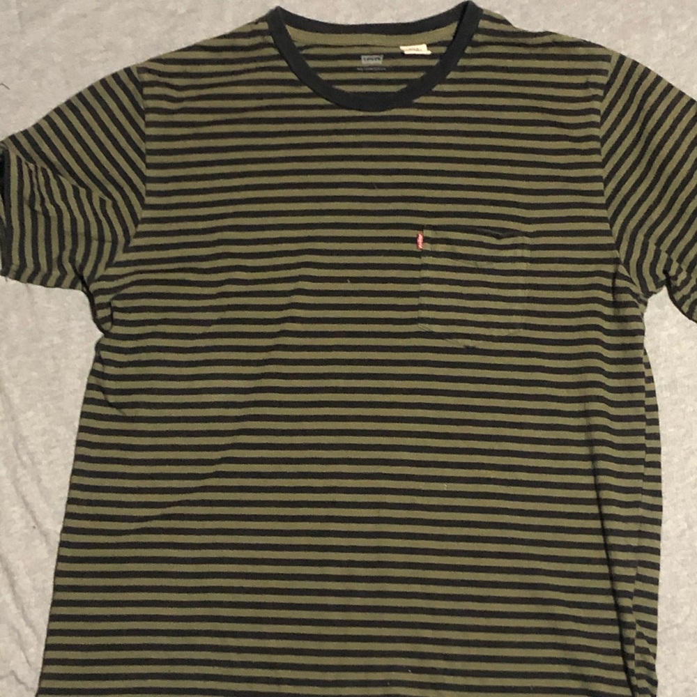 Levi’s men’s shirt